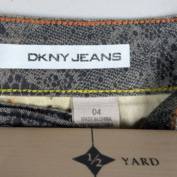 DKNY Jeggings Womens Size 4 Green Camo Style Patterned Jean Leggings - Picture 2 of 8